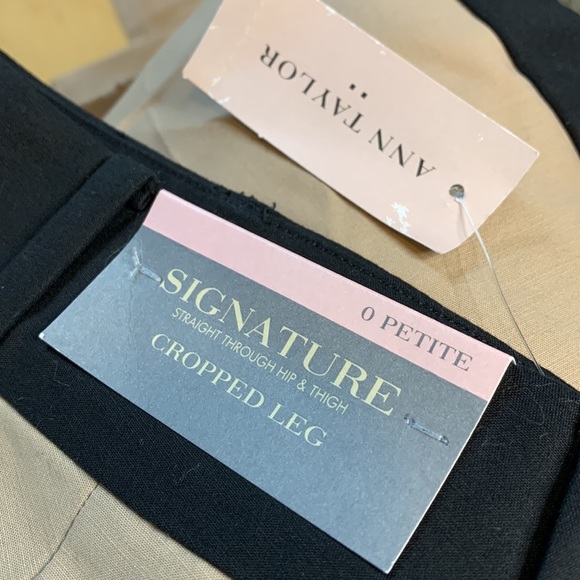 Anne Taylor cropped pants Pettit size. - Picture 3 of 5